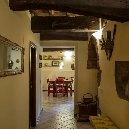 La Casa Del Viaggiatore Holiday home Castiglion Fiorentino